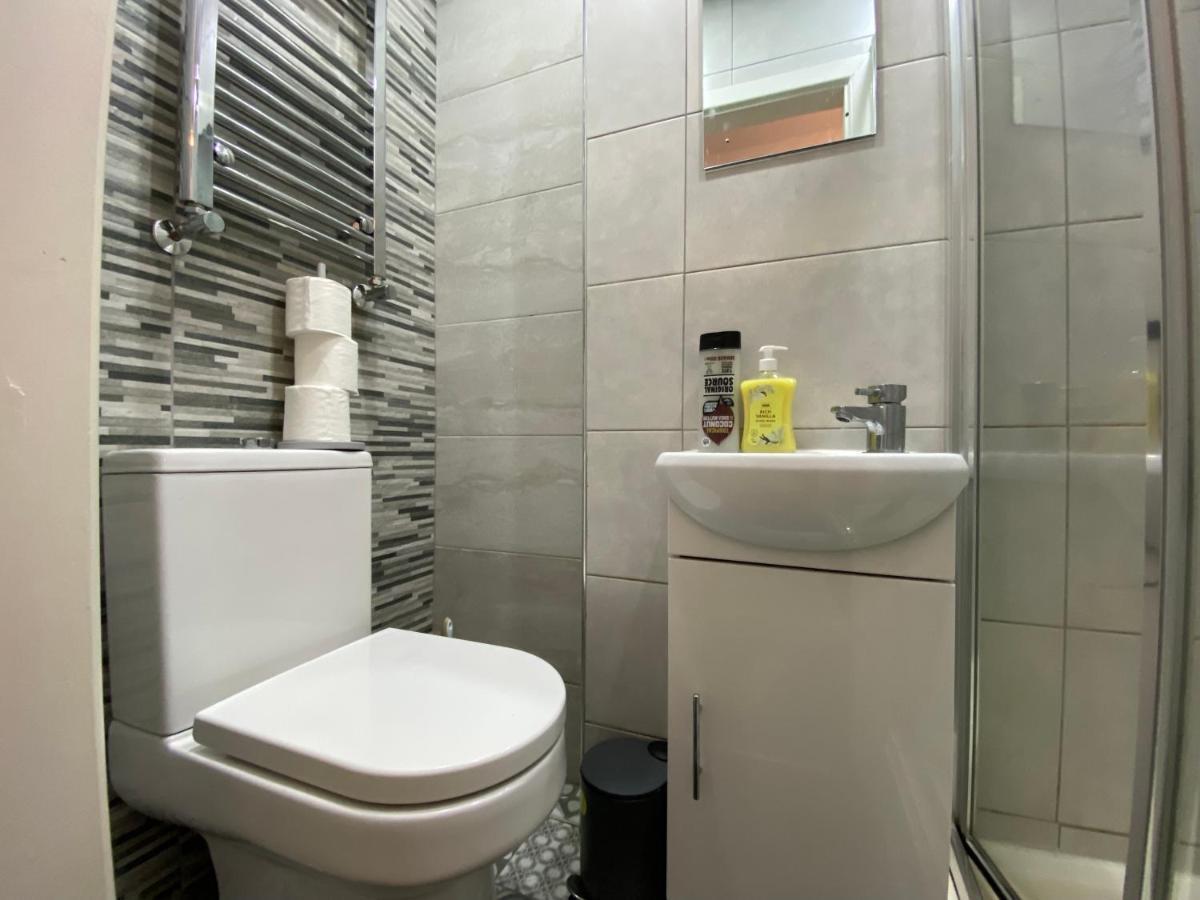 Nice Living Serviced Accommodations 2 Coventry Exterior foto
