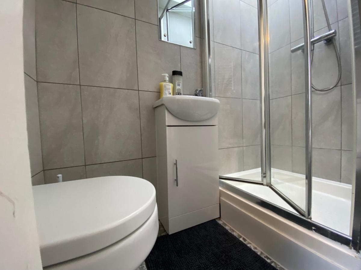 Nice Living Serviced Accommodations 2 Coventry Exterior foto